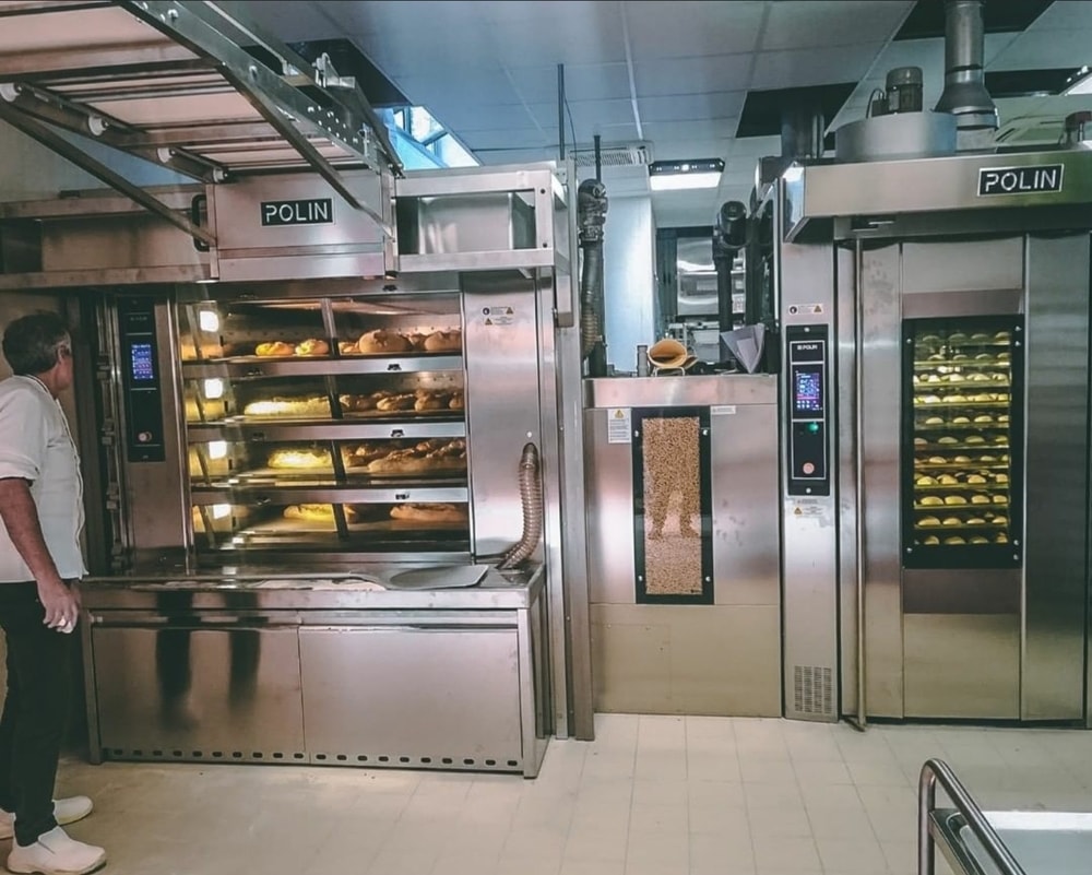 Bruleur à granulé de bois installé sur un four de boulangerie