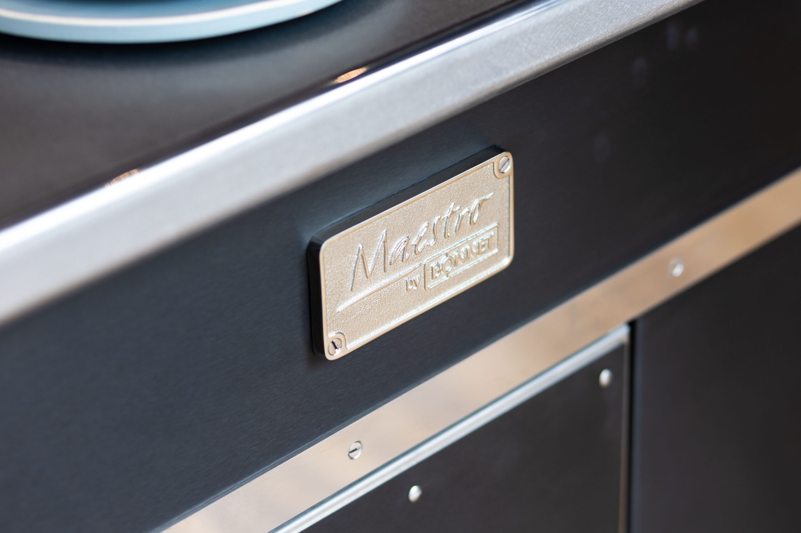 Piano de cuisson Piano de cuisson Maestro de chez Bonnet, avec taques induction et sauteuse multifonction